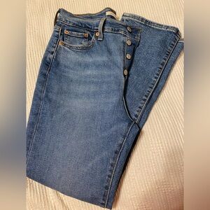 NWT Levi Wedgie Straight Fit Jeans size 29 worn once